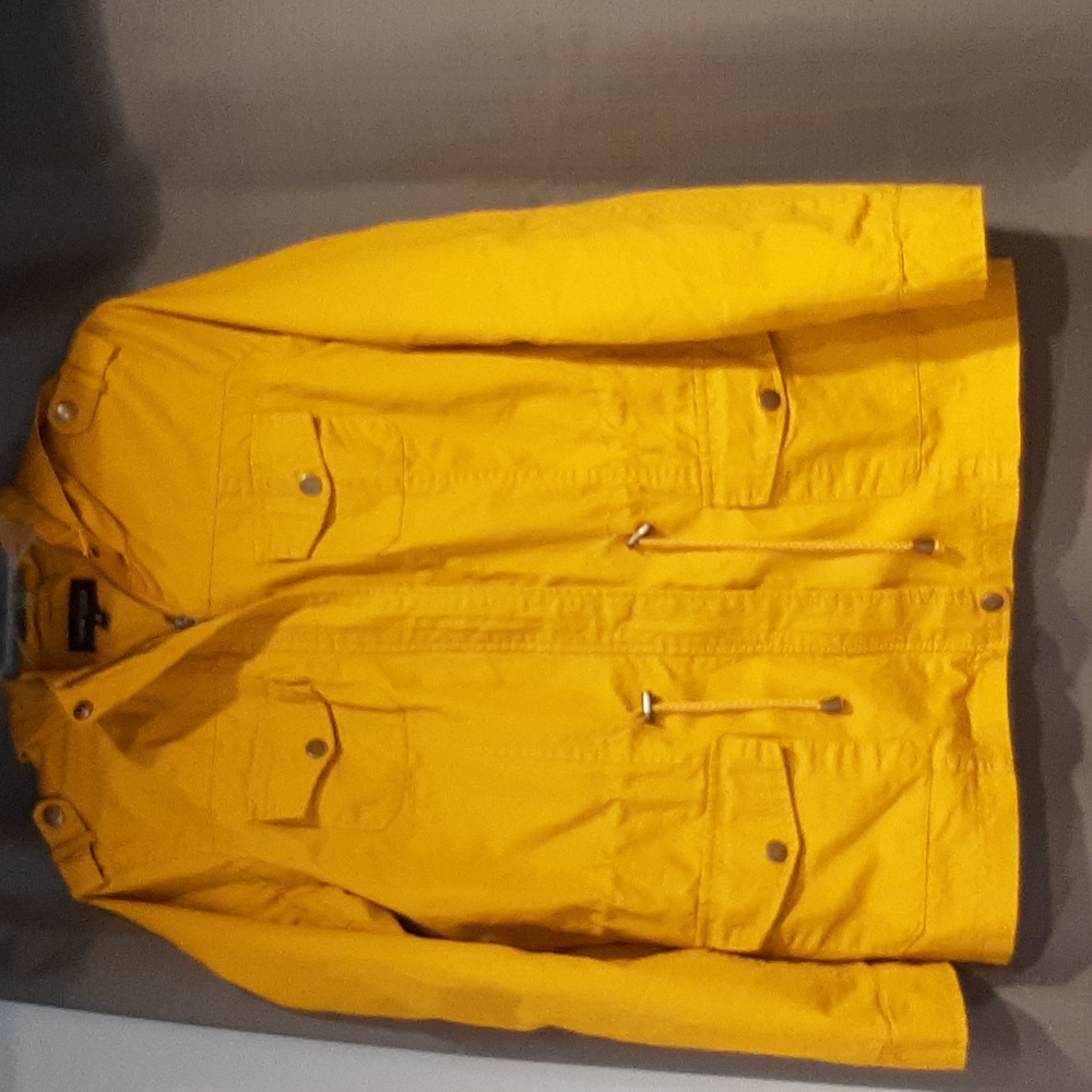 Mustard lightweight coat with hood